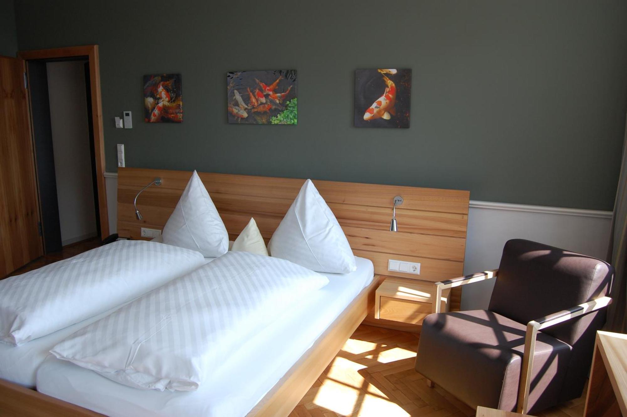 Hotel Der Loewen Hagnau am Bodensee Chambre photo