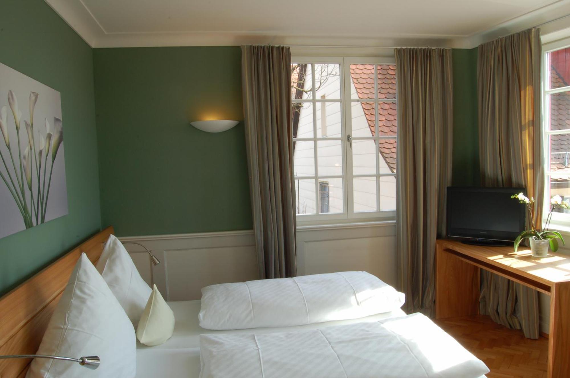 Hotel Der Loewen Hagnau am Bodensee Chambre photo